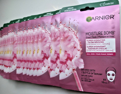 Garnier moisture bomb - bomb, sakura